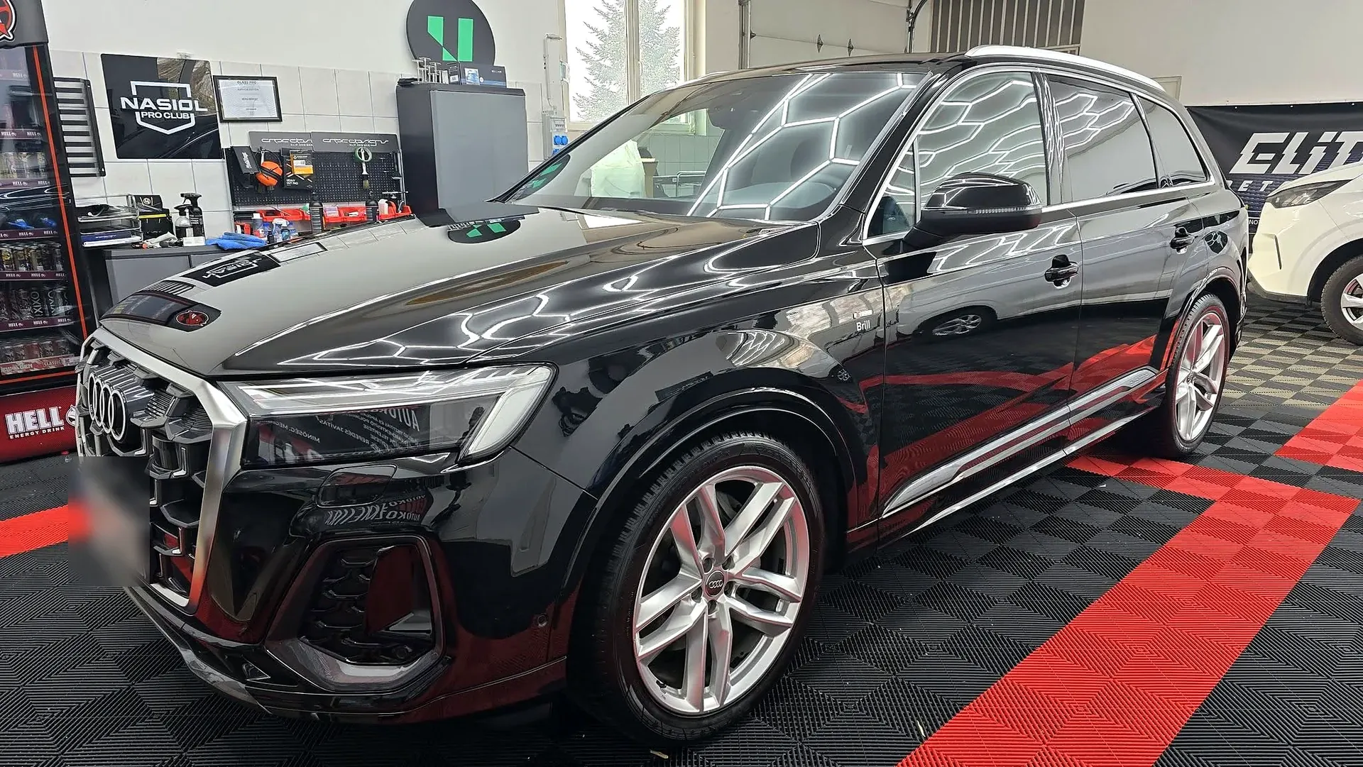 Audi Q7 a stúdióban